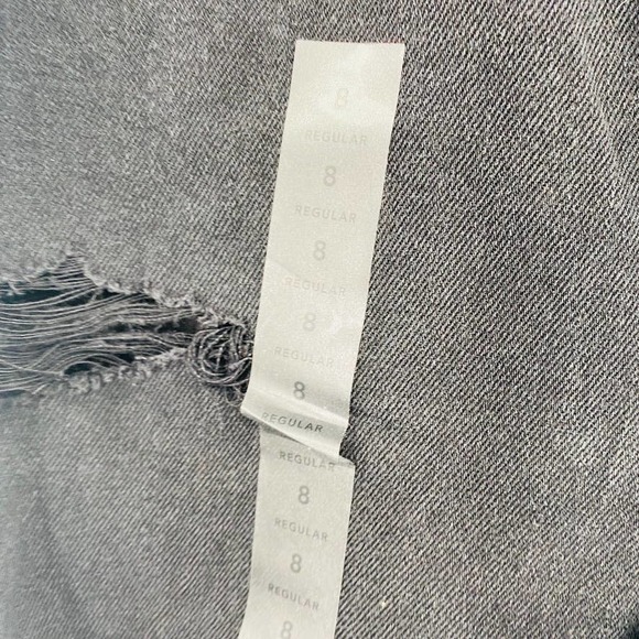 AMERICAN EAGLE Mom Jeans Comfort Stretch Waistband Black Distressed NWT Size 8 - Picture 9 of 16